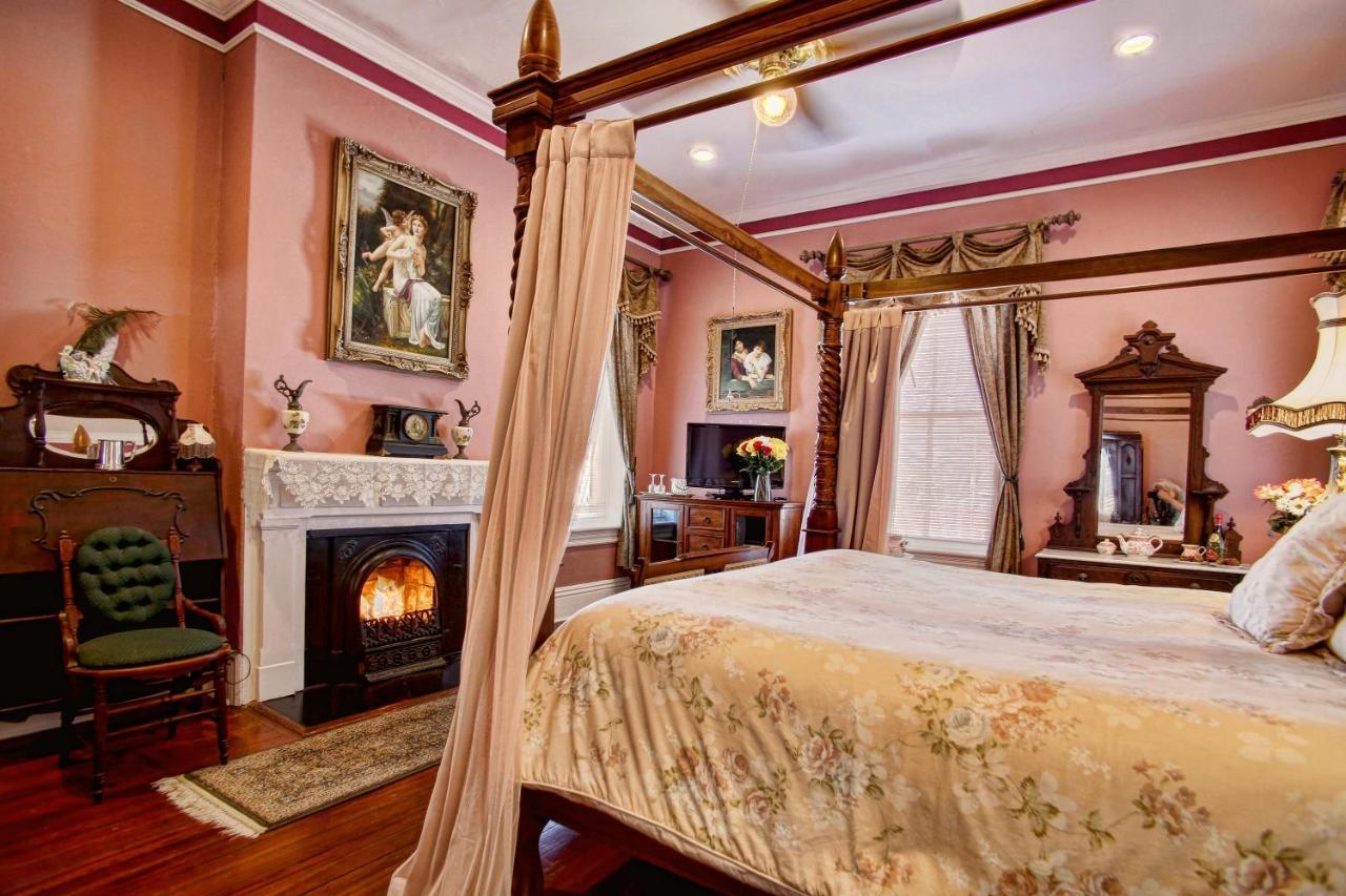 Mcmillan Inn Σαβάνα Εξωτερικό φωτογραφία