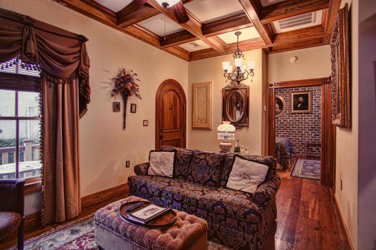 Mcmillan Inn Σαβάνα Εξωτερικό φωτογραφία